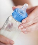 Грудное молоко положительно влияет на микрофлору кишечника младенца
